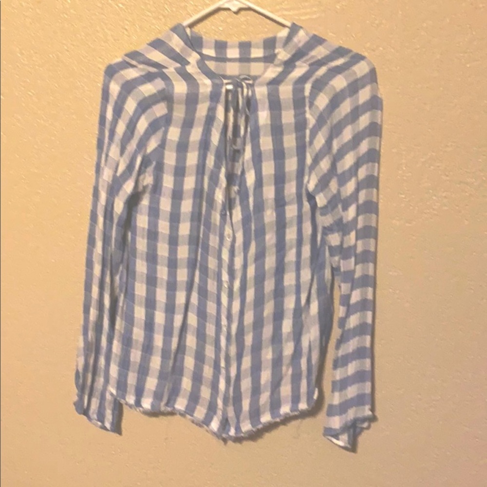 Women’s long sleeve blouse